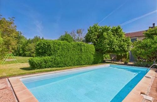 Montignac Casa | Piscine et domaine arboré partagés - maison pour 4