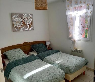 Saint-Geniez-d'Olt Apartamento | Piscine, vacances et nature - Séjour classé