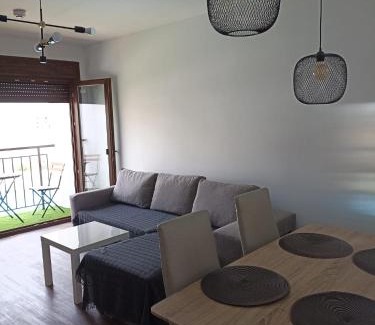 Aguadulce Apartamento | Piso recién reformado en Aguadulce Centro