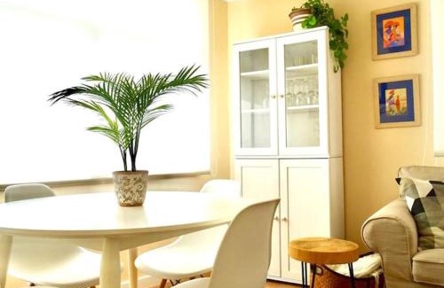 La Coruna Apartamento | Piso Riazor 4 habitaciones