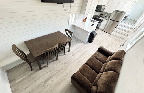 Fallbrook Cabina | Pitaya Cabin @ Vinyard Winery, 6 Adults, 2 Kids, Wifi, AC, Fallbrook