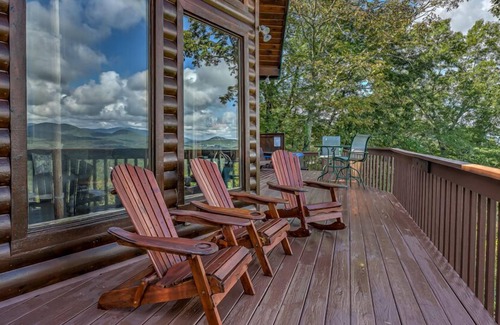 My Mountain Cabina | Plane View - Mountain View | Pet Friendly | Hot Tub | Pool Table | Screened Porch