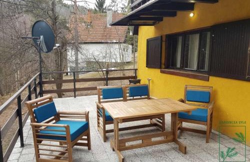 Divcibare Casa | Planinska kuća Čudesni bor