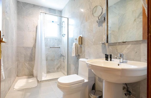 Taif Apartamento | Platinum Al Khamseen Serviced Apartments