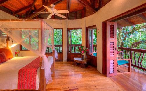 Golfito Cabina | Playa Nicuesa Rainforest Eco Sanctuary