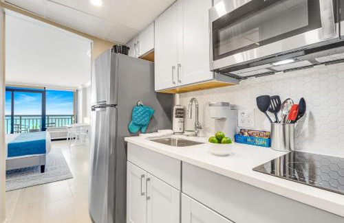 Downtown Myrtle Beach Casa | Playa Poesia By Casanita - Oceanfront Lux Studio