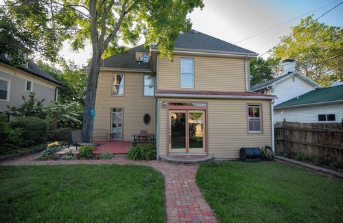 Marietta Casa | Player Piano - Gym - Victorian - 4 Bed