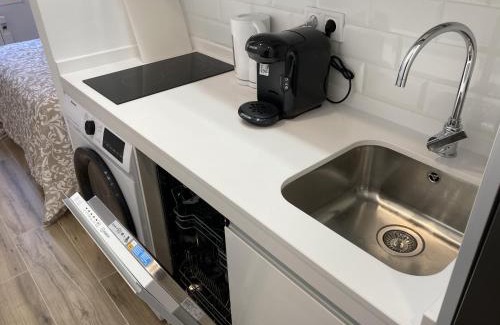 Almenara Apartamento | Plaza Castilla Apartments