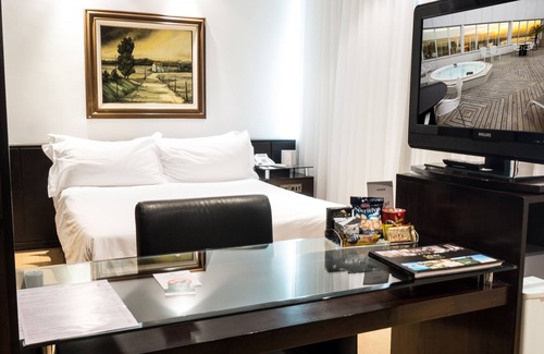 Centro Historico Hotel | Plaza Sao Rafael Hotel