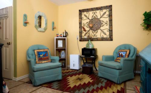 Homosassa Casa | Pleasant Days Lodging Southwest Cottage