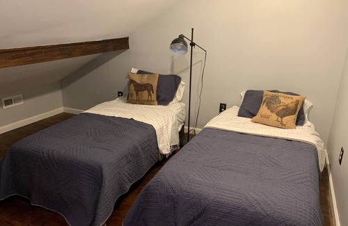 Darnestown Otro | Pleasant Hills Farm Guest Cottage (Farm Stay just 20 mins to Washington DC)
