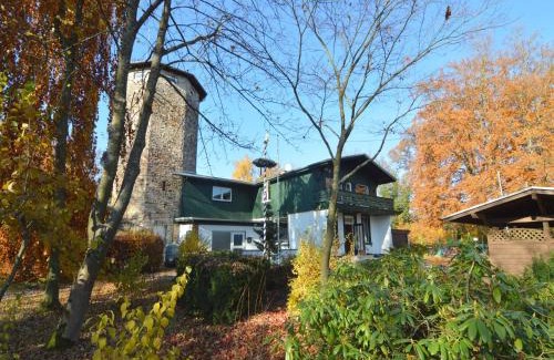 Bad Ems Casa | Pleasant Holiday Home in Kemmenau with Sauna