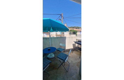 Ensues-la-Redonne Casa | Pleasant town house