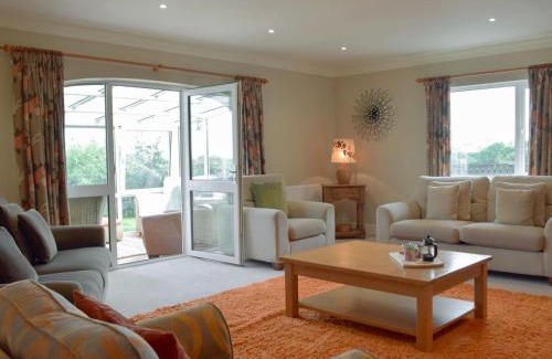 Tenby Casa | Pleasant Valley