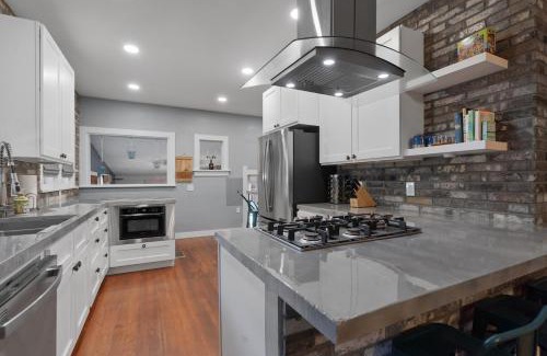 Loveland Casa | Plunge Pool Haven King bed