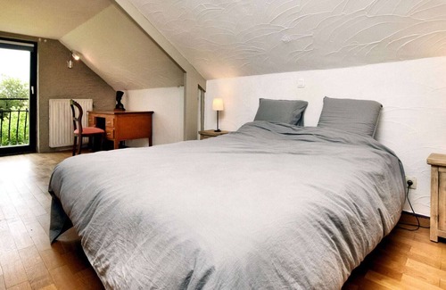 Saint-Mard Casa | Plush Holiday Home in Virton with Sauna