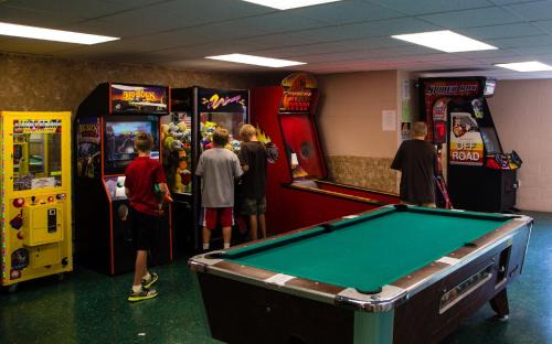 Plymouth Complejo | Plymouth Rock Camping- Vacation Cottage