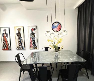Bayan Baru Apartamento | PM153 LandedHouse Modern Airport