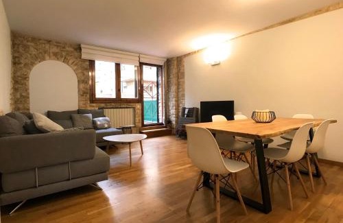 Encamp Apartamento | Poblat Andorrá, Encamp, con terraza, zona Grandvalira