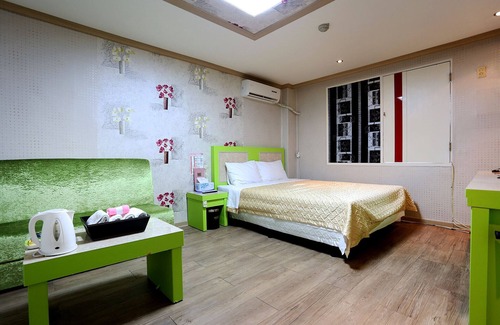 Pocheon Hotel | Pocheon Seokwa Motel