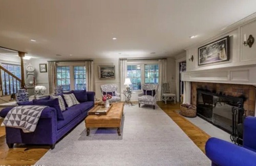 Mountainhome Cabaña | Pocono Cottage