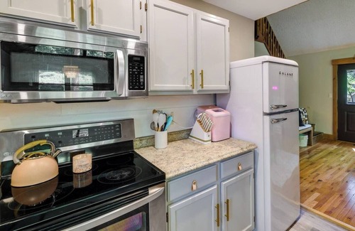 Lackawaxen Cabina | Pocono Cozy Cabin - BlackBird