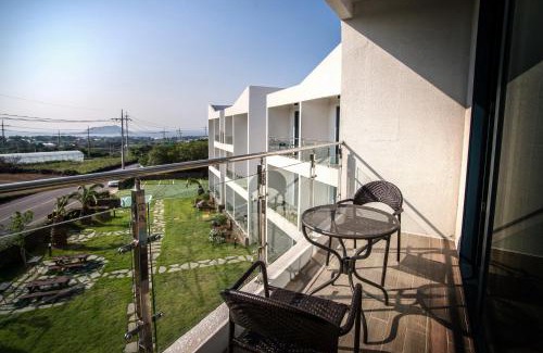Hallim Casa | Poema Stay Pension