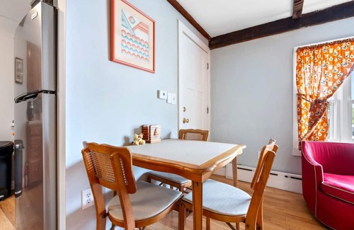 Scarborough Condominio | Poet's Nook: Cozy and Private 1BR Apartment