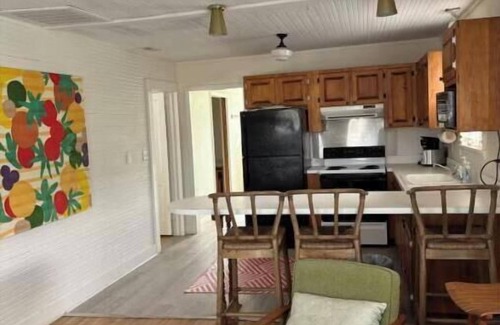 Carolina Beach Casa | Point Break Historic Beach Cottage