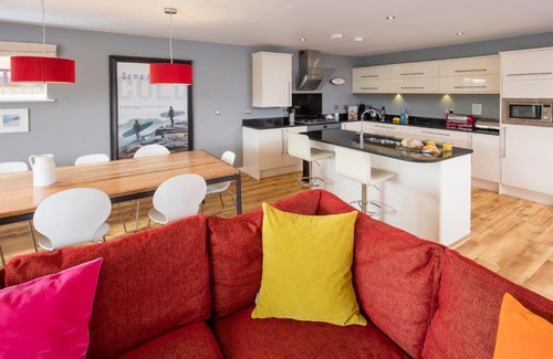 Winnard's Perch Complejo | PointBreak Sleeps 12 with hot tub-Great celebration house-Dog friendly