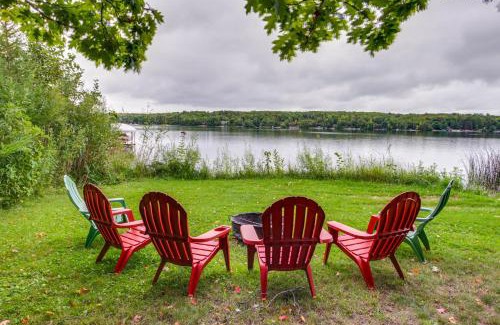 Grand Rapids Apartamento | Pokegama Lake Vacation Rental with Shared Boat Dock!