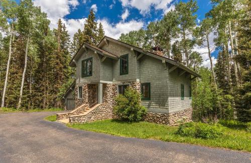 Mountain Village Casa | Polecat Chalet home