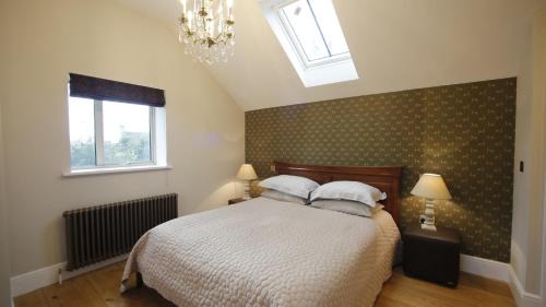 Cirencester Casa | Polo Lodge - Coates, Cirencester