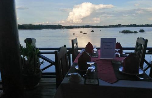 Khong Island Hotel | Pon Arena Hotel