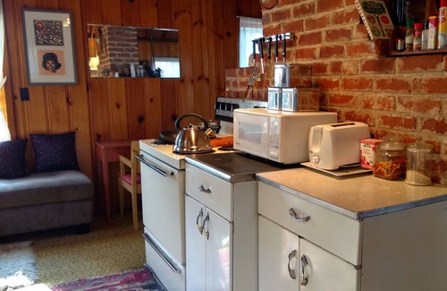 Pinehurst Cabina | Ponderosa Cabin ~ rustic comfort + WiFi by Sequoia & Kings Canyon National Parks