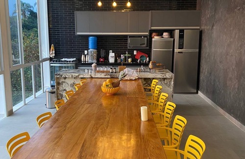 Biscaia Casa | Ponta Leste - Beautiful house on the coast of Angra in a closed condominium with beach.