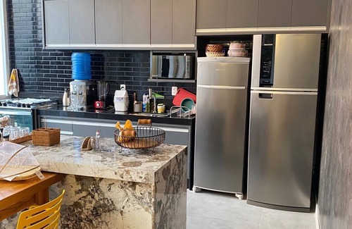 Biscaia Casa | Ponta Leste - Beautiful house on the coast of Angra in a closed condominium with beach.