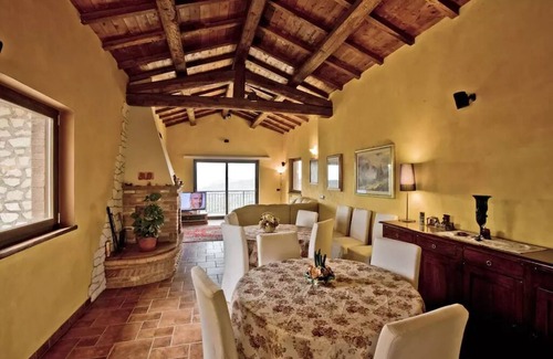 Casaprota Complejo | Pool and breathtaking view on Roman countryside