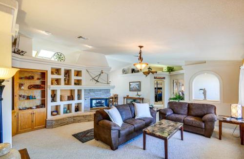Lake Havasu City Casa | Pool, Bar and Grill Lake Havasu Oasis!
