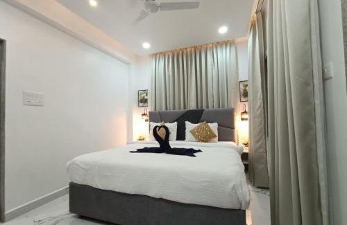 Saunta Vaddo Apartamento | Pool facing luxury 1bhk near Calangute,baga beach