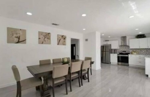 Richardson Apartamento | Pool - Gym - Patio - Firepit - Outdoor Space