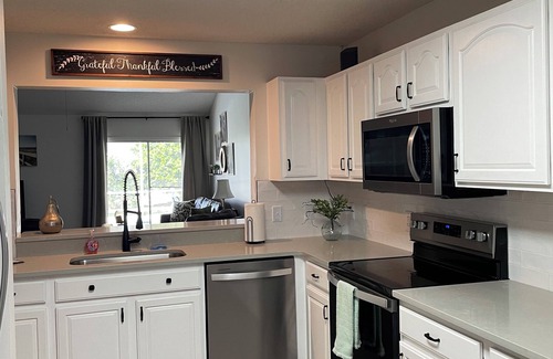 The Villages Casa | Pool Home Excellent Location - 2 Gas Golf Carts