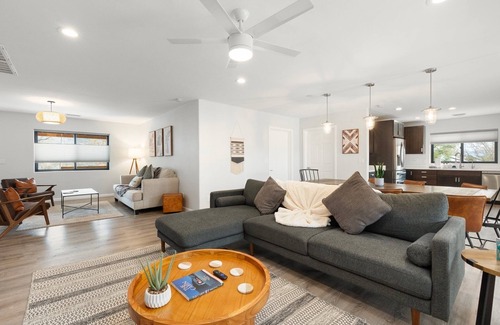 Cottonwood Casa | Pool/Hot Tub/Sauna/2 Game Rooms/2 Fire Pits/Mingus Mt. Views/Chef's kitchen
