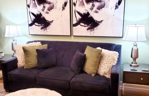 Stanton Apartamento | Pool, Hottub, Disney, Knott's, 11, Wi-fi, Parking