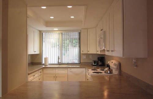 Sunrise Vista Chino Condominio | DISPONIBLE 15 de marzo - abril de 2018