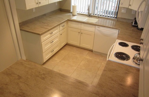 Sunrise Vista Chino Condominio | DISPONIBLE 15 de marzo - abril de 2018