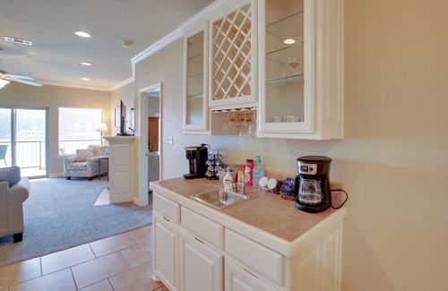 Lake Hamilton Apartamento | Pool & Lake Hamilton Access: Hot Springs Condo!