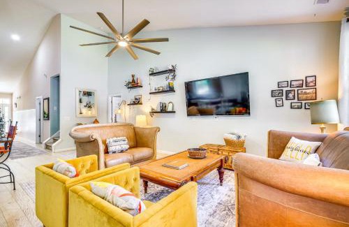 North Charleston Casa | Pool, Porch and Parks North Charleston Family Home!