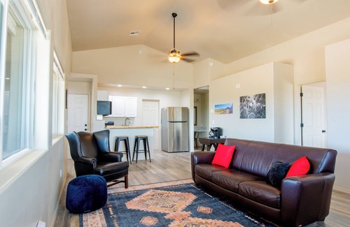 Cornville Casa | Pool, Sauna, Hot Tub, King Beds, easy access to Sedona! @ Winery Ranch
