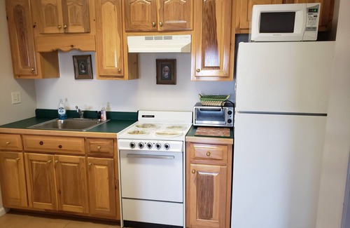 Hiawassee Cabina | Pool Table, 3 bed, 3 bath. Wrap Around Porch.Grill. Dogs Welcome
